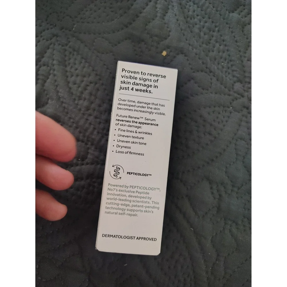No7 Future Renew Damage Reversal Serum 25ml 0.84oz Pepticology Anti-Aging‎ Boxed